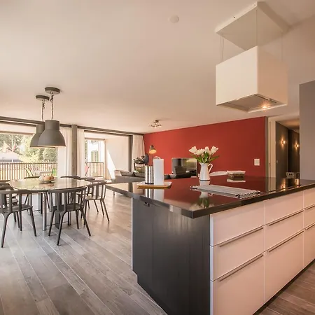 Independance First Interlaken