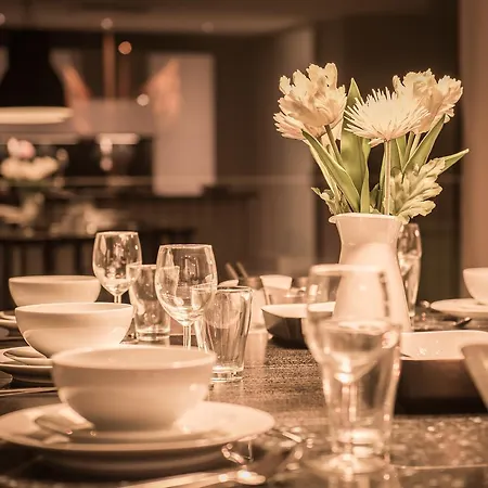 Daire Independance First *